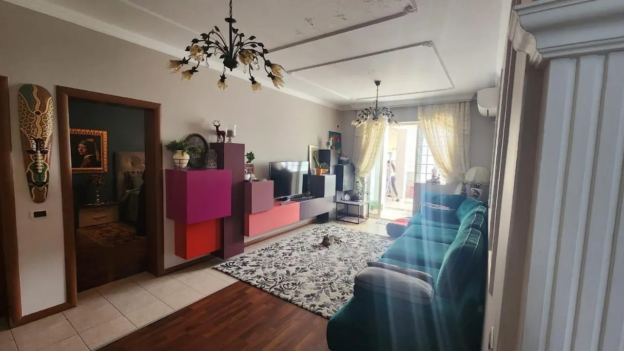 Rozi'S Apartments Tirana